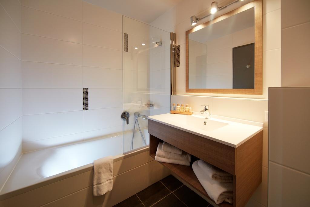 Cgh Residences & Spas Les Chalets Du Soleil Contemporain Saint-Martin-de-Belleville Ruang foto
