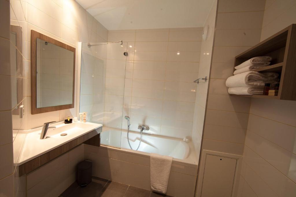 Cgh Residences & Spas Les Chalets Du Soleil Contemporain Saint-Martin-de-Belleville Ruang foto